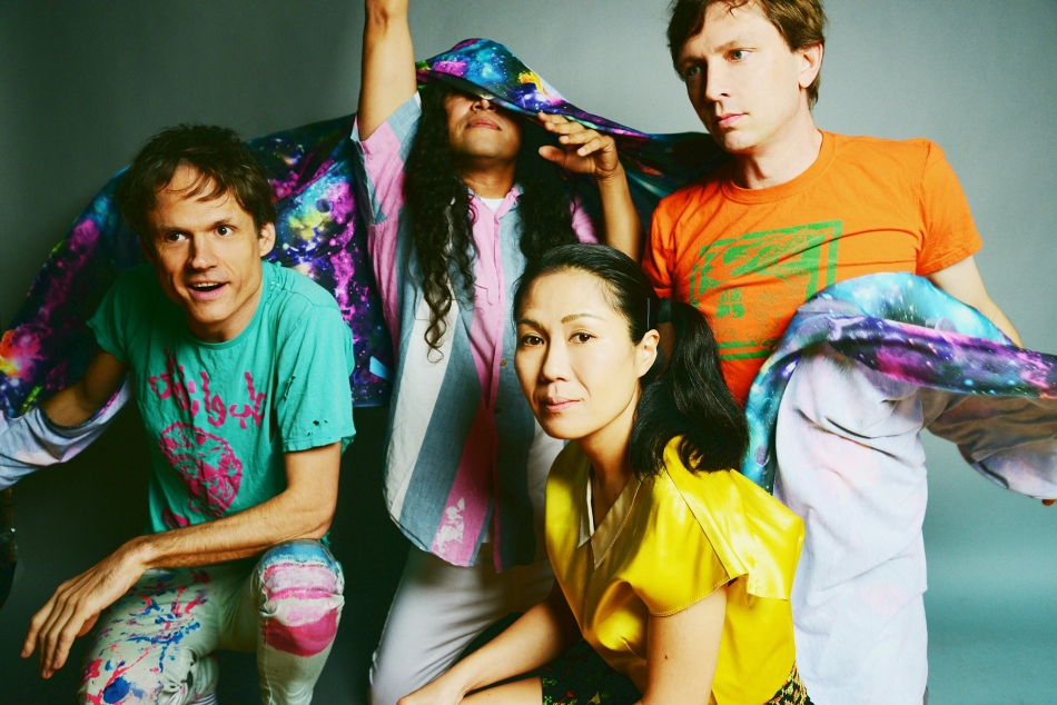 Conscious Curiosities: Deerhoof, Deathlist, HEADS.