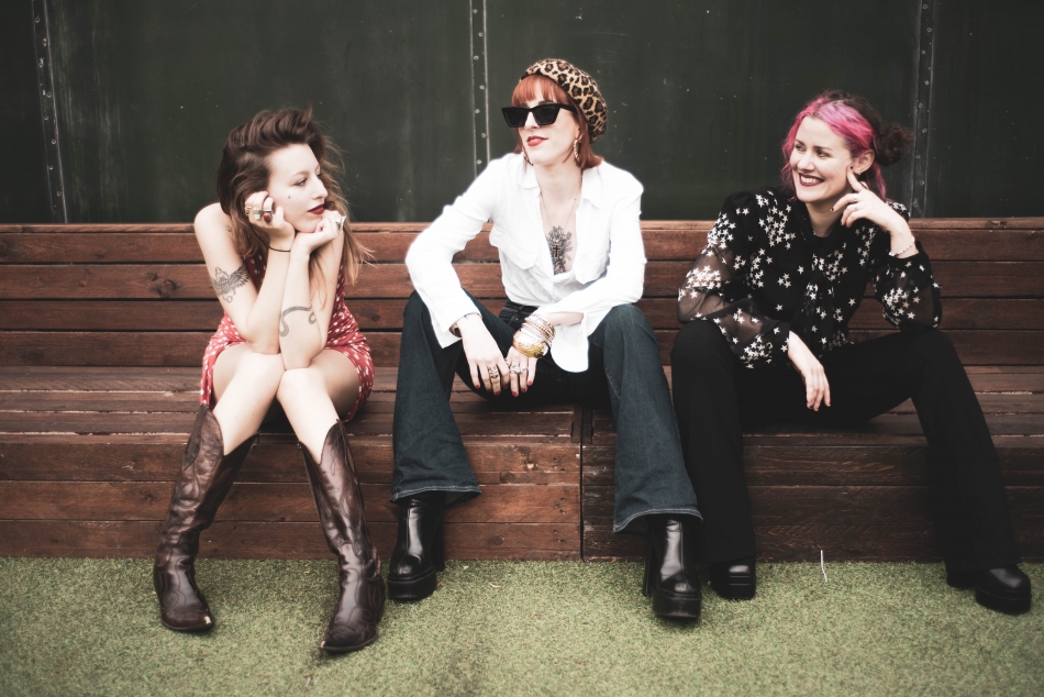 Pythies unleash new track with Tarrantino influenced grungy vampire story
