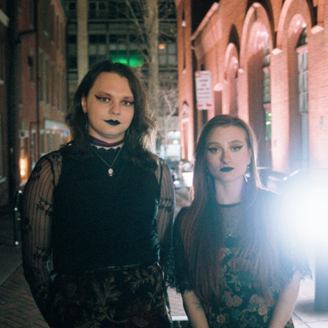 INDIE PUNKS WITCH WEATHER HAUNT WITH 80s GOTH INSPIRED SINGLE ‘HAZY’