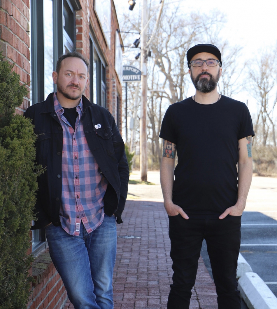 Bitters and Distractions Release New Single “The Threads” Ahead of Fest Performance