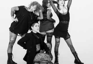 Bad Waitress Turn Love Into a Threat on “Lovin’ Kind”