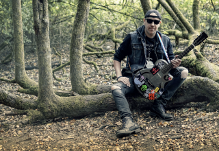 NO MURDER NO MOUSTACHE RELEASES “A DEMON IN THE DARK,” ANNOUNCES NEW ALBUM AS EVERYTHING ELSE DECAYS