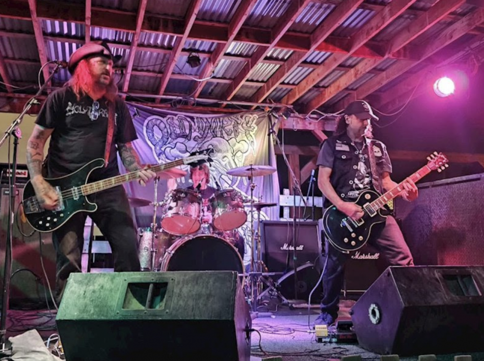 OLD DIRTY BUZZARD ROARS BACK WITH ONE FOOT IN THE GRAVE, A CRUSHING DOOM AND SLUDGE ASSAULT