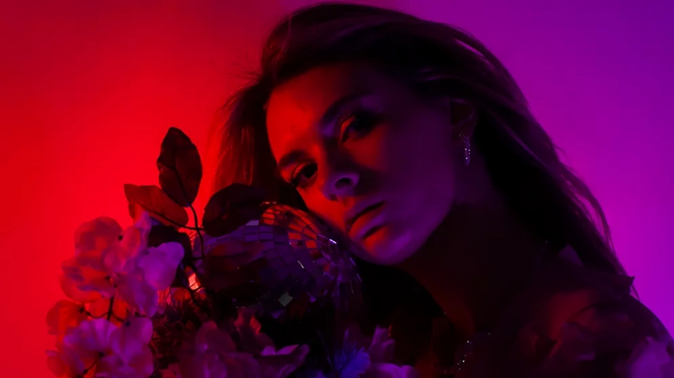 Sydney Worthley Unveils Her Transformative Synth-Pop Masterpiece, It Was Nice While It Lasted