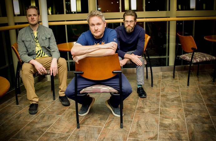 (REBEL NOISE TRACK PREMIERE) The Clydes Announce New Single “This Is The Night Shift” Out May 16