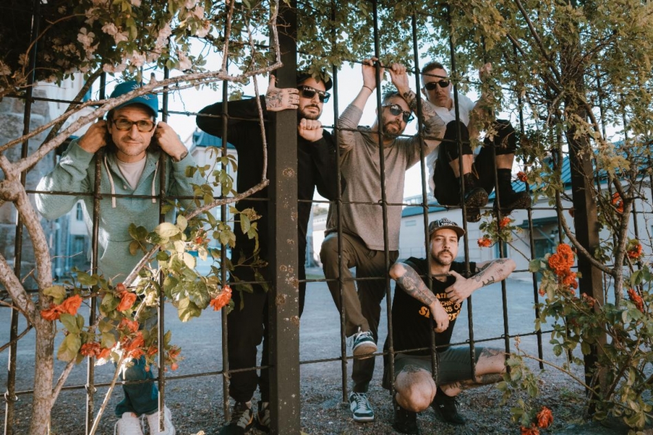 Better Lovers Announce First North American Tour and Debut Album, Highly Irresponsible