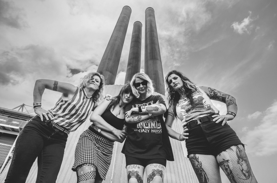 Taxi Girls Drop New Single “Rainy” and Announce Plans for 2025 LP