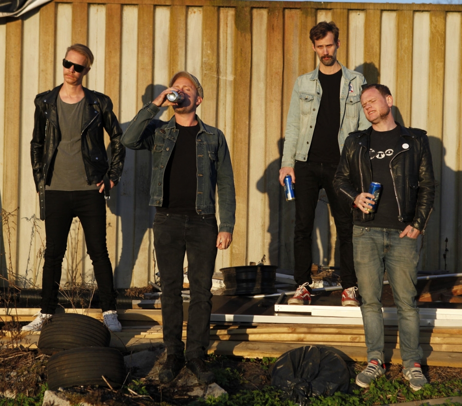 The Manikins Resurrect Swedish Garage Punk Glory with ‘Swedish Woods’ Album
