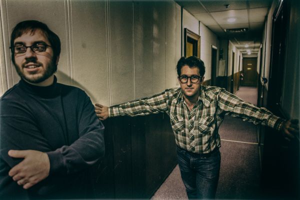 Song Premiere: “Free Me” by Farnsworth