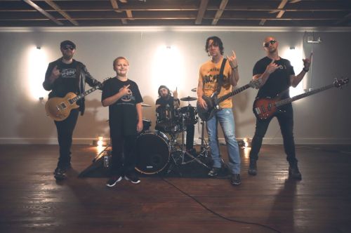 Alt-rock band Sonic Fuel light it up on fiery new tune