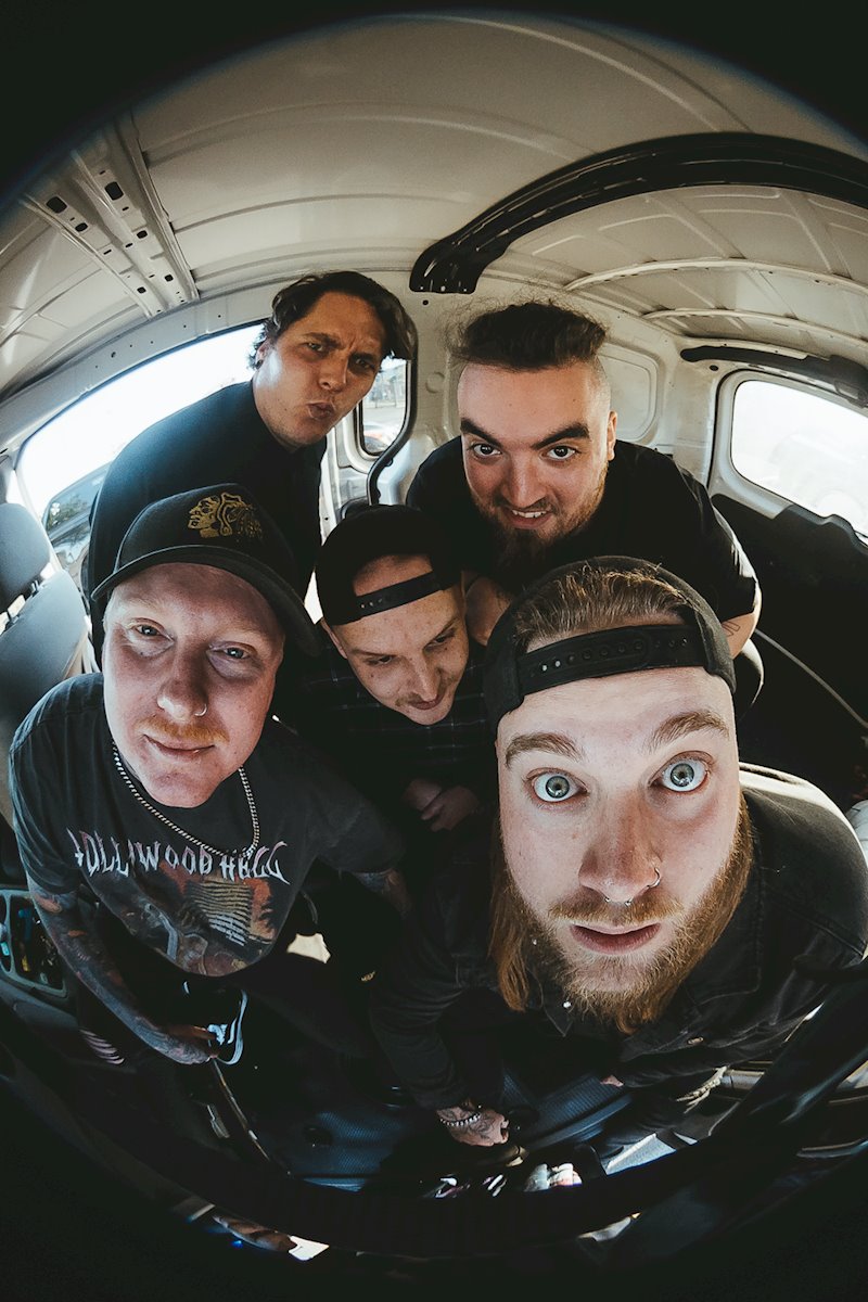 Alienist: Australian Metalcore Sensation Explores Emotional Dichotomy in Debut EP ‘Love/Hate